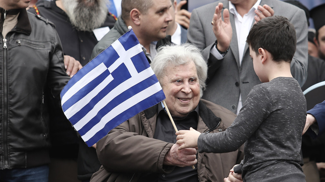 Μίκης Θεοδωράκης