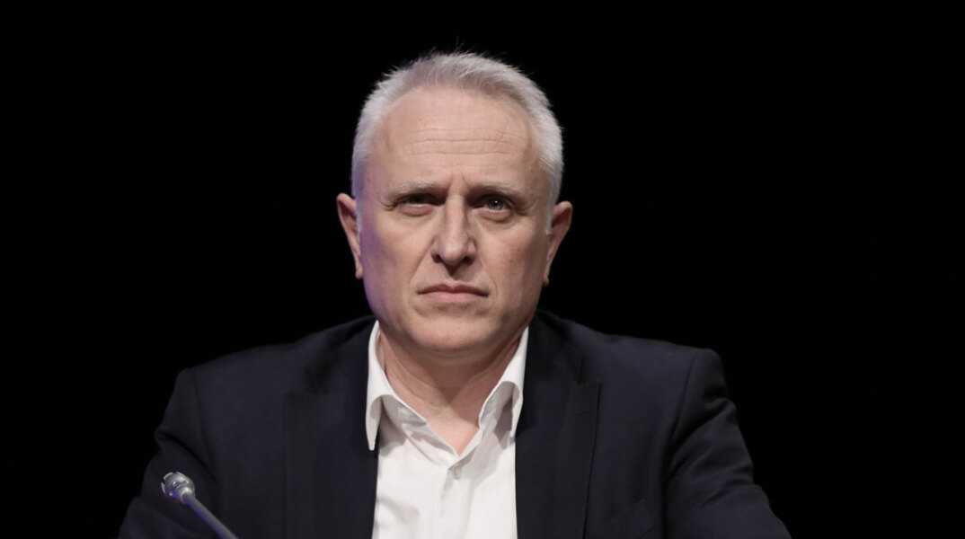 Γιάννης Ραγκούσης