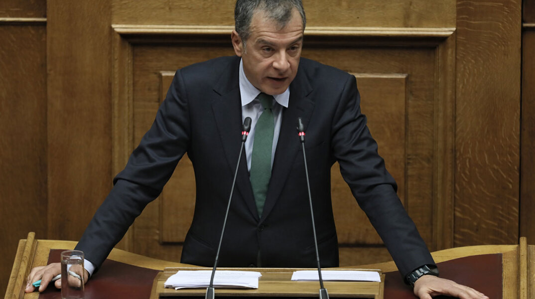 Σταύρος Θεοδωράκης