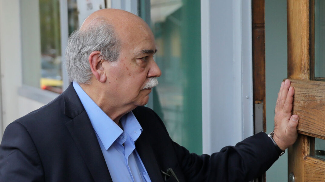 Νίκος Βούτσης