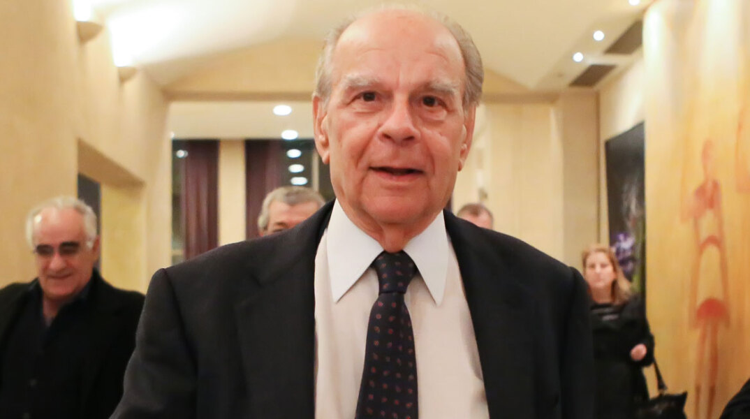 Αχιλλέας Καραμανλής