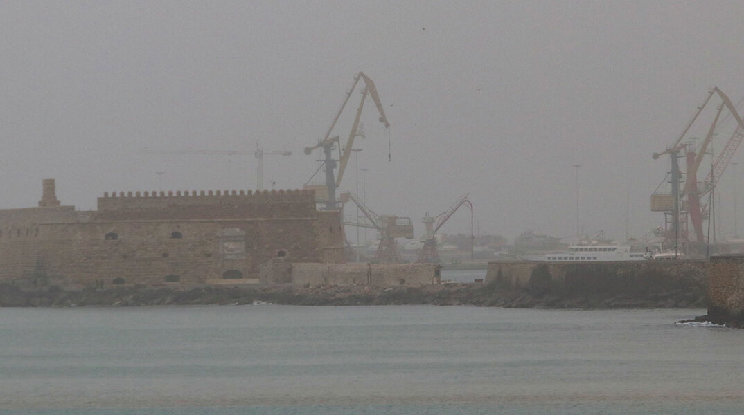 Αφρικανική σκόνη στο Ηράκλειο Κρήτης