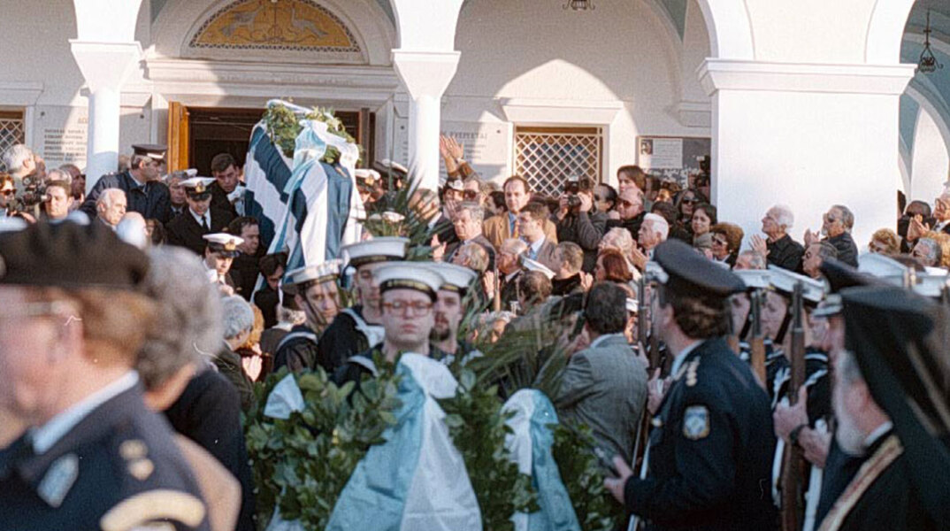 Κηδεία Χριστόδουλου Καραθανάση