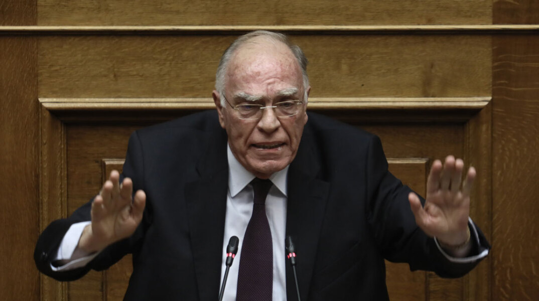 Βασίλης Λεβέντης 