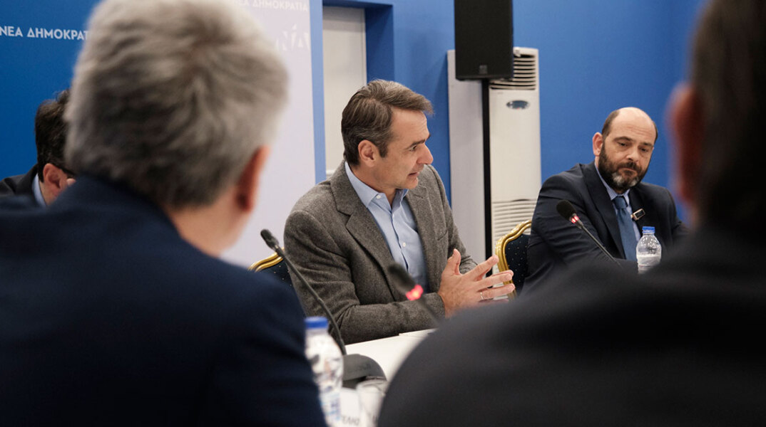 mitsotakis-nosileytes