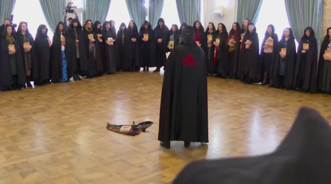 Οι... μάγισσες του Πούτιν