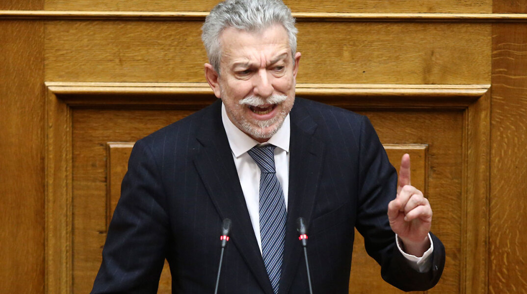 Σταύρος Κοντονής