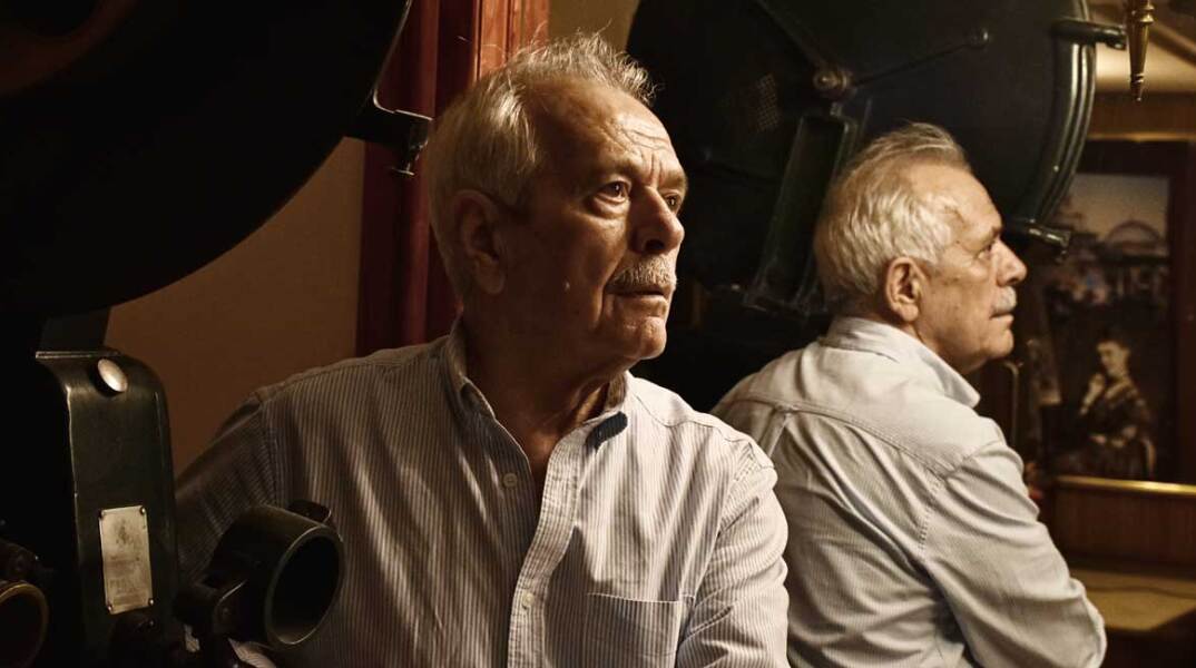 Γιώργος Αρμένης © Πηνελόπη Μασούρη. Βοήθος φωτογράφου: Ηλίας Κοντογιώργος