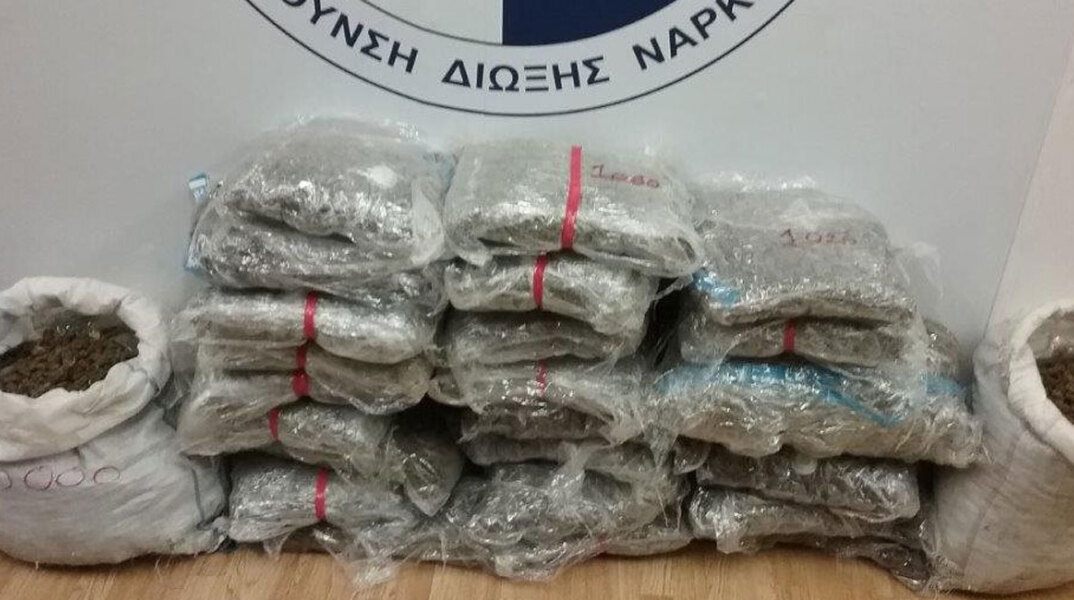 Κατασχέθηκαν ναρκωτικά στα διόδια Ελευσίνας