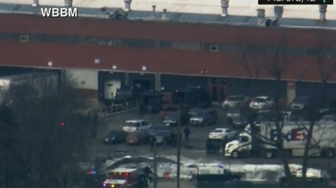 Πυροβολισμοί σε εταιρεία στο Ιλινόι