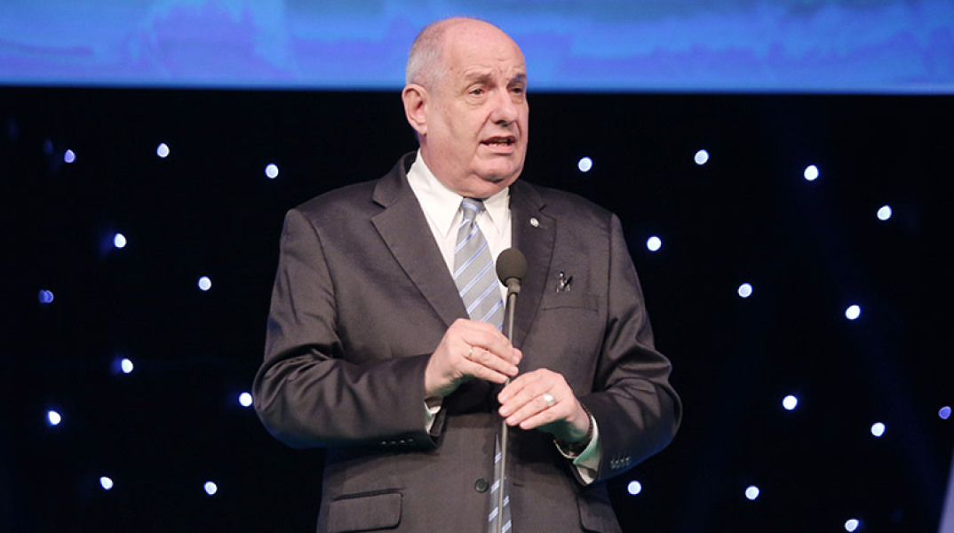 Τέρενς Κουίκ 