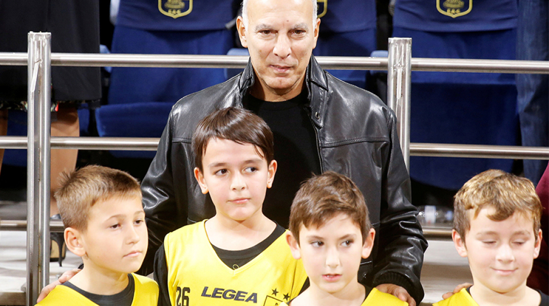 Νίκος Γκάλης