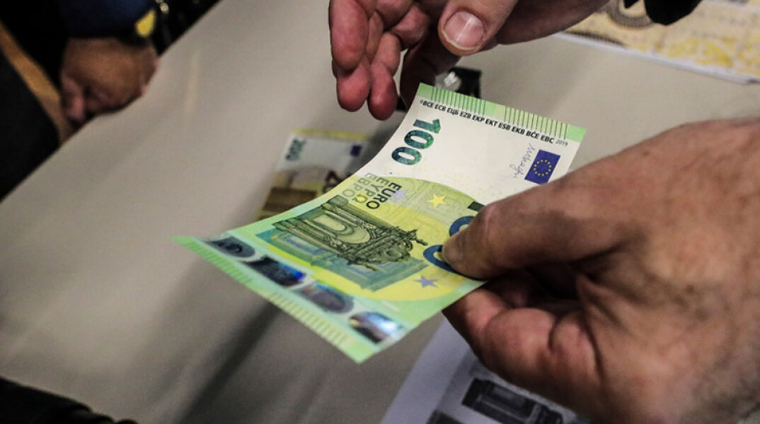 Χαρτονόμισμα των 100 ευρώ