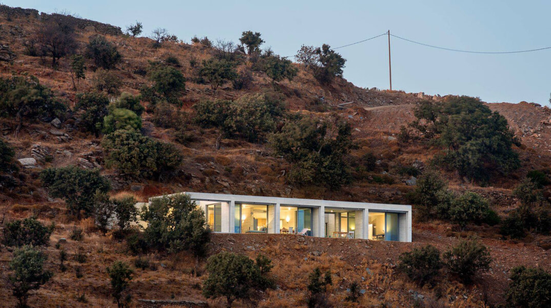 Φιναλίστ στην κατηγορία “καλύτερο πρώτο έργο νέου αρχιτέκτονα”/ Αρχιτέκτονες: En Route Architects/ Φωτογραφία: Γιώργης Γερόλυμπος