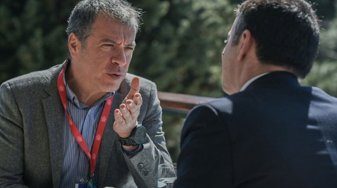 Σταύρος Θεοδωράκης και Νίκολα Ντιμιτρόφ