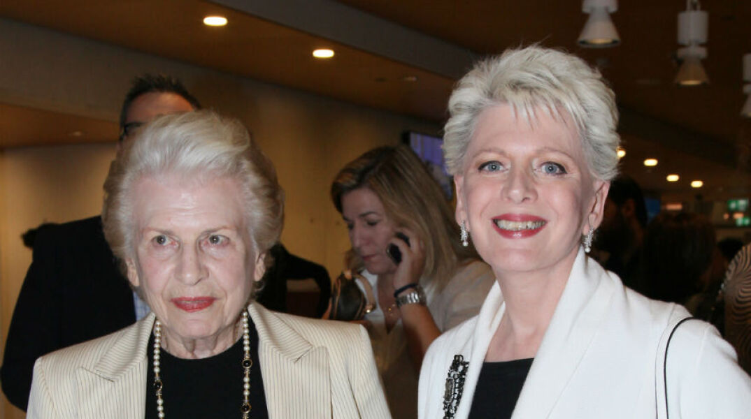 Έλενα και Σύλβα Ακρίτα 