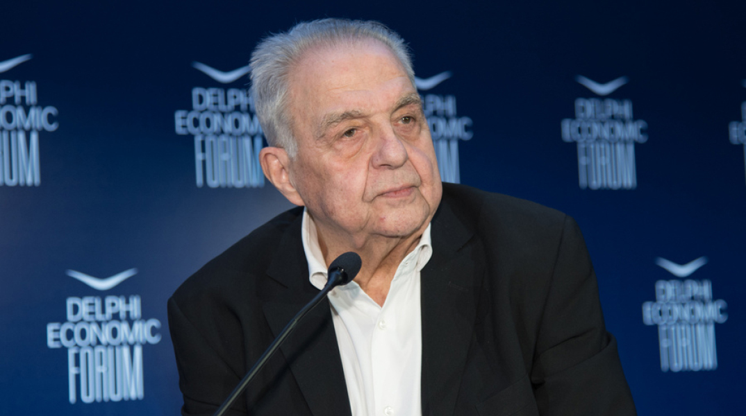 Αλέκος Φλαμπουράρης