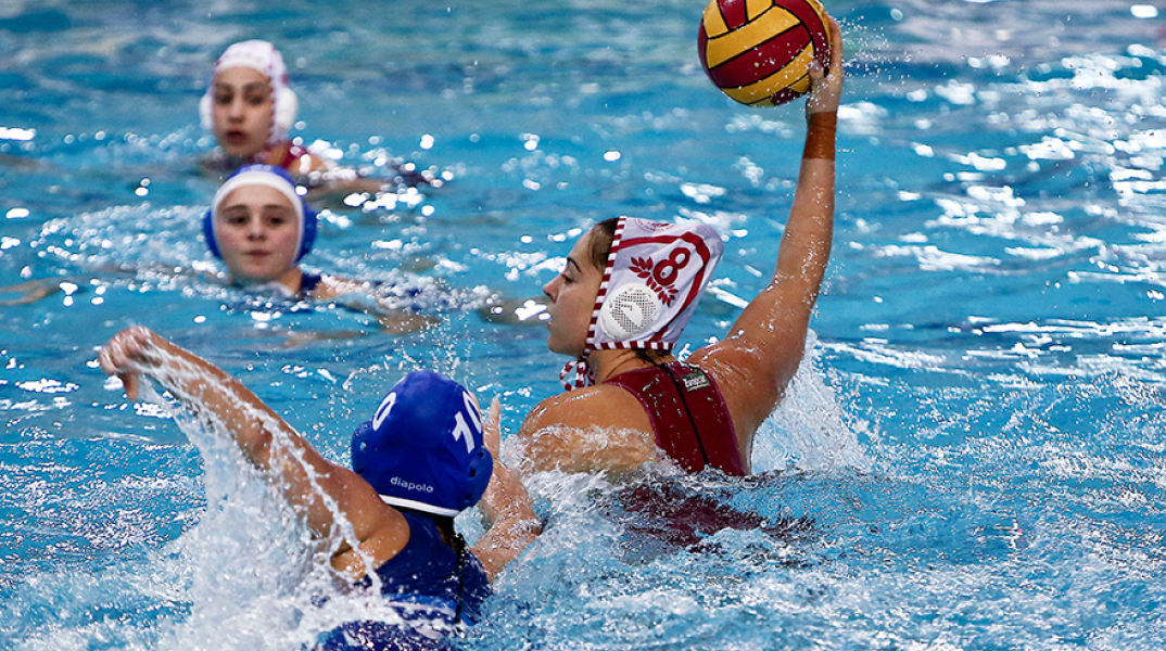 Αγώνας πόλο γυναικών Ολυμπιακός - Γλυφάδα