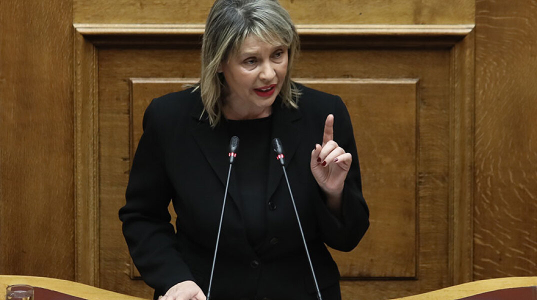 Κατερίνα Παπακώστα 