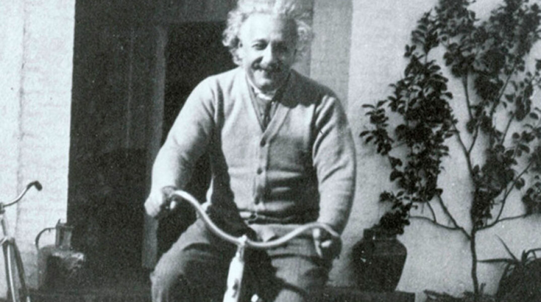 Άλμπερτ Άινσταϊν