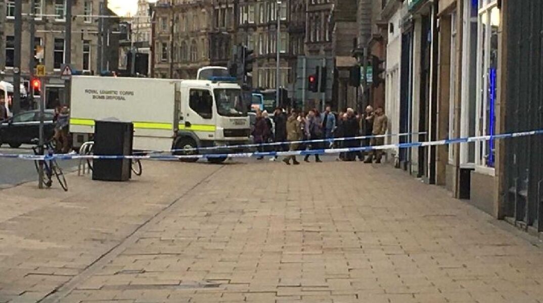 Ύποπτο πακέτο στο Εδιμβούργο