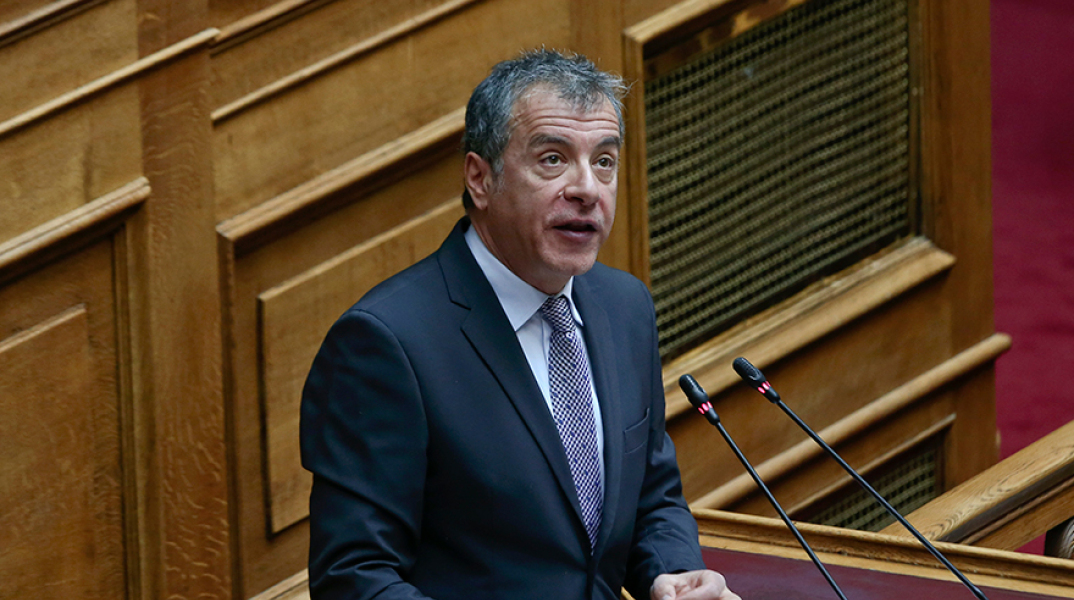 Σταύρος Θεοδωράκης