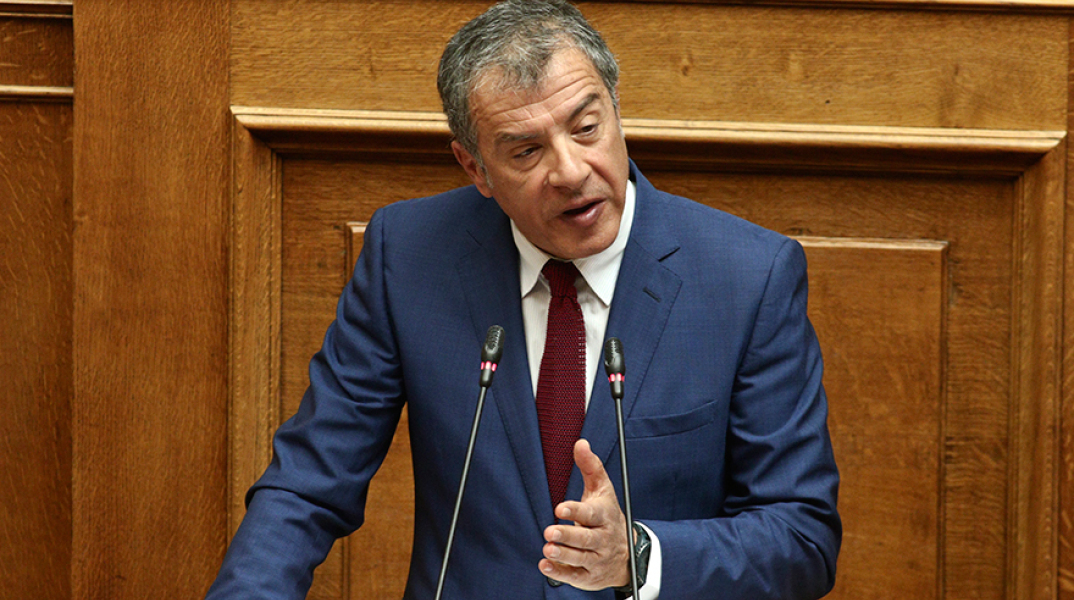 Σταύρος Θεοδωράκης