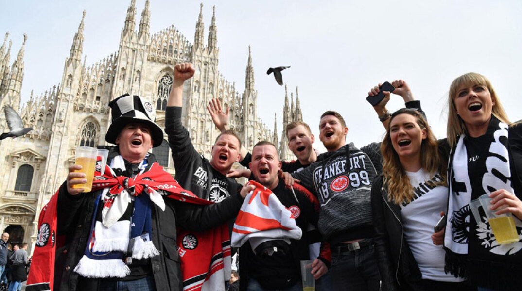 Το... γλέντησαν στο Μιλάνο οι φίλαθλοι της Άιντραχτ Φραγκφούρτης