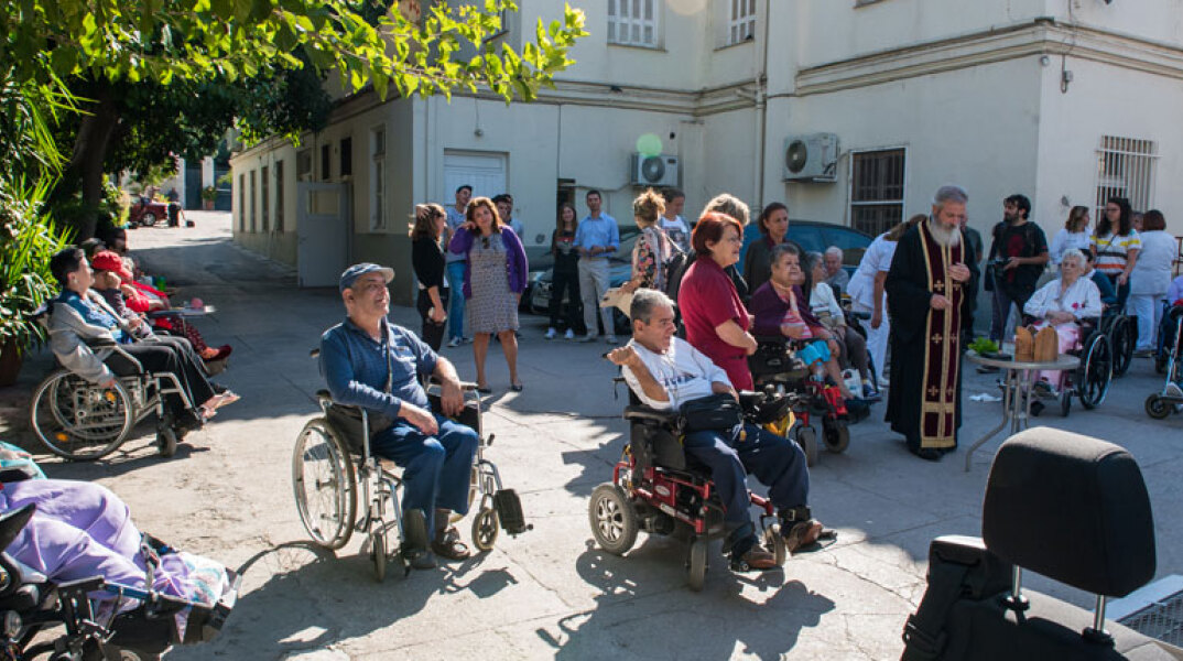 Άσυλο Ανιάτων 