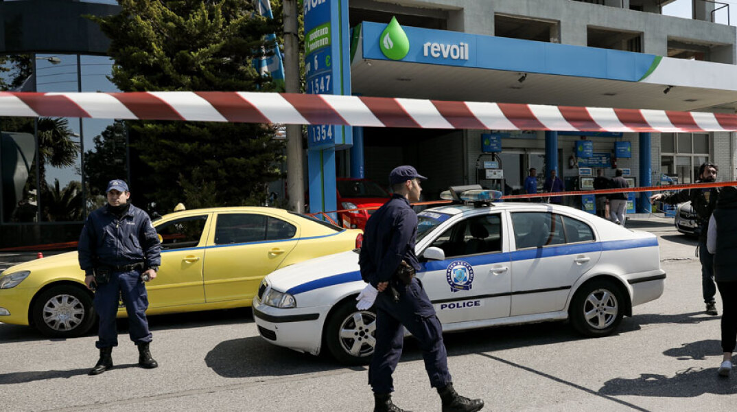 Πυροβολισμοί στη Λ. Βουλιαγμένης