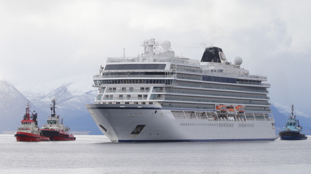 Λήξη συναγερμού για το Viking Sky, έδεσε με ασφάλεια σε νορβηγικό λιμάνι 