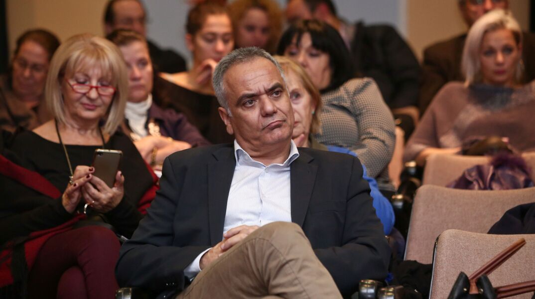 Σκουρλέτης: Εικονική πραγματικότητα οι αποδοκιμασίες στο Βαρεμένο 