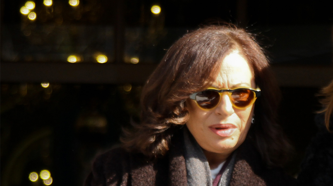 Χάρις Αλεξίου