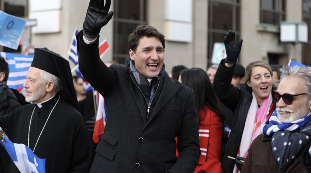 Ο Τζάστιν Τριντό στην παρέλαση της 25ης Μαρτίου στο Μόντρεαλ