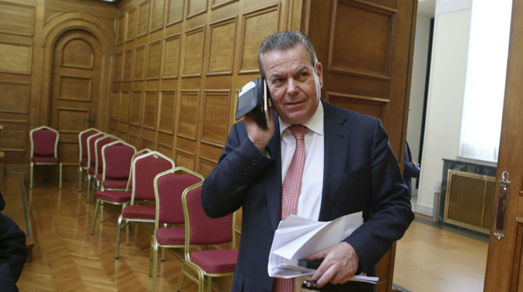 Τάσος Πετρόπουλος