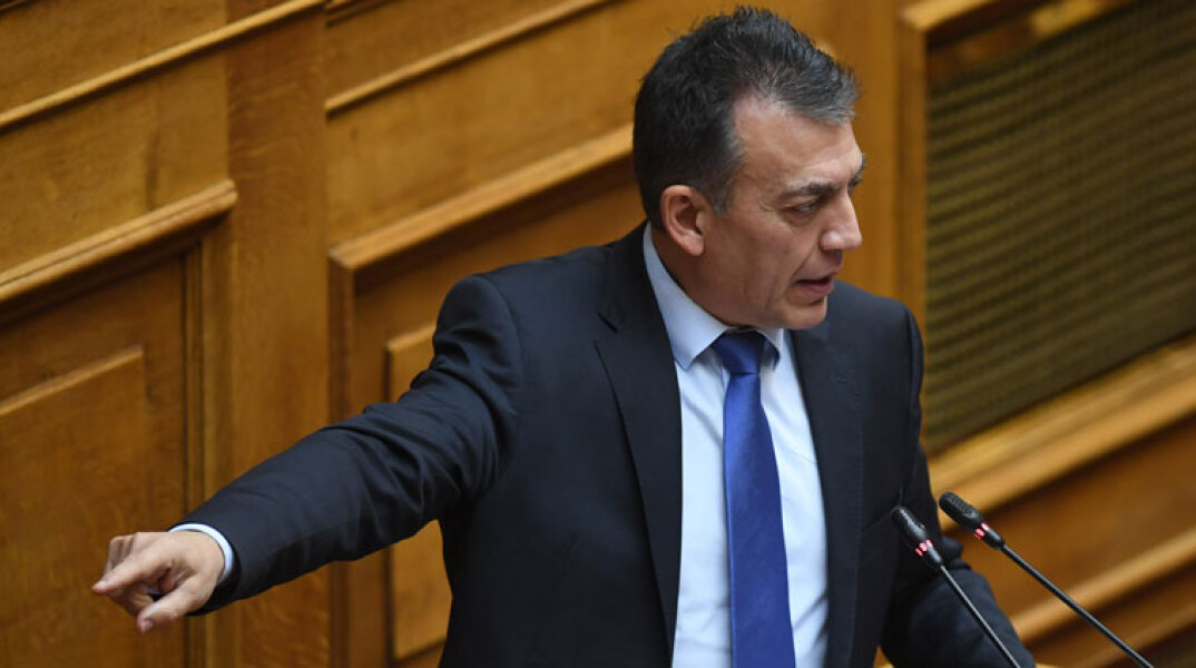 Γιάννης Βρούτσης