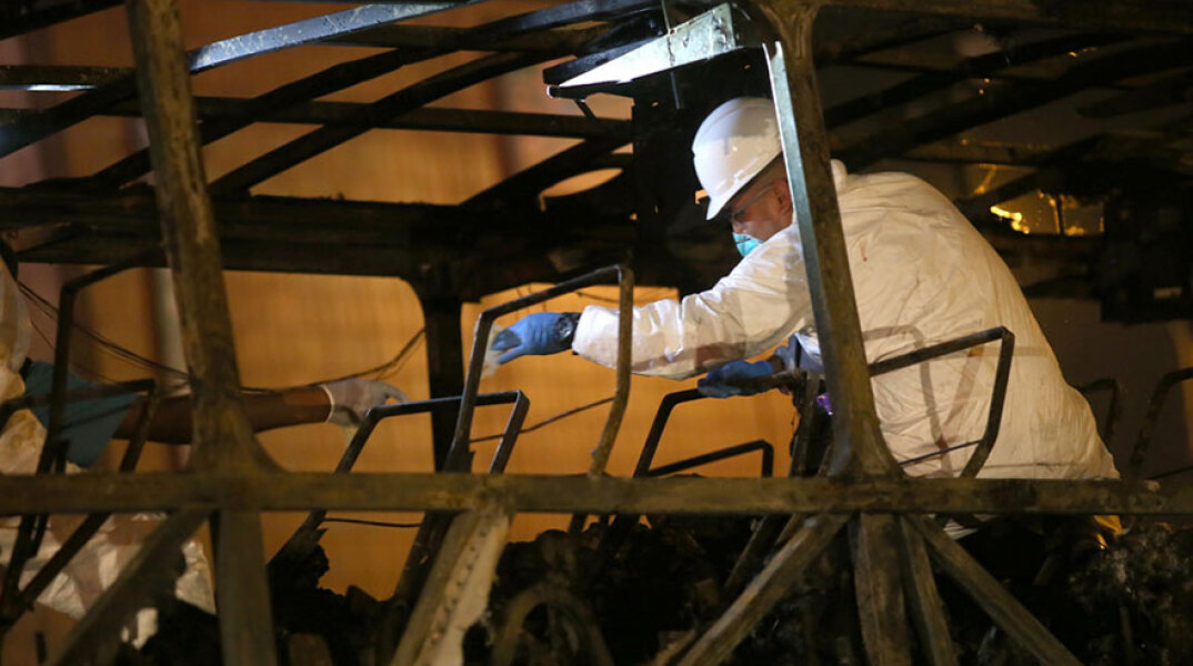 Τραγωδία στο Περού: Λεωφορείο τυλίχθηκε στις φλόγες