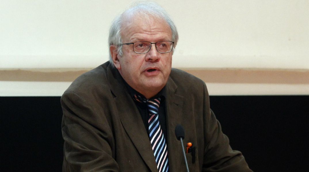 Άκης Τσελέντης