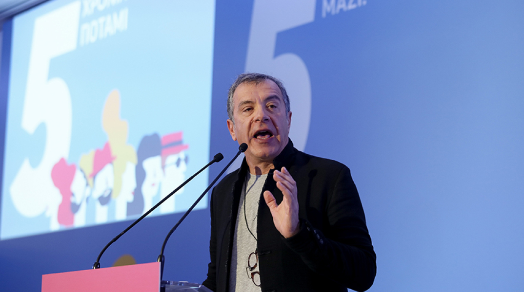 Σταύρος Θεοδωράκης