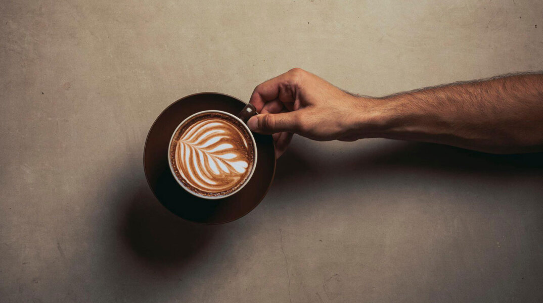 coffee-anoigma.jpg