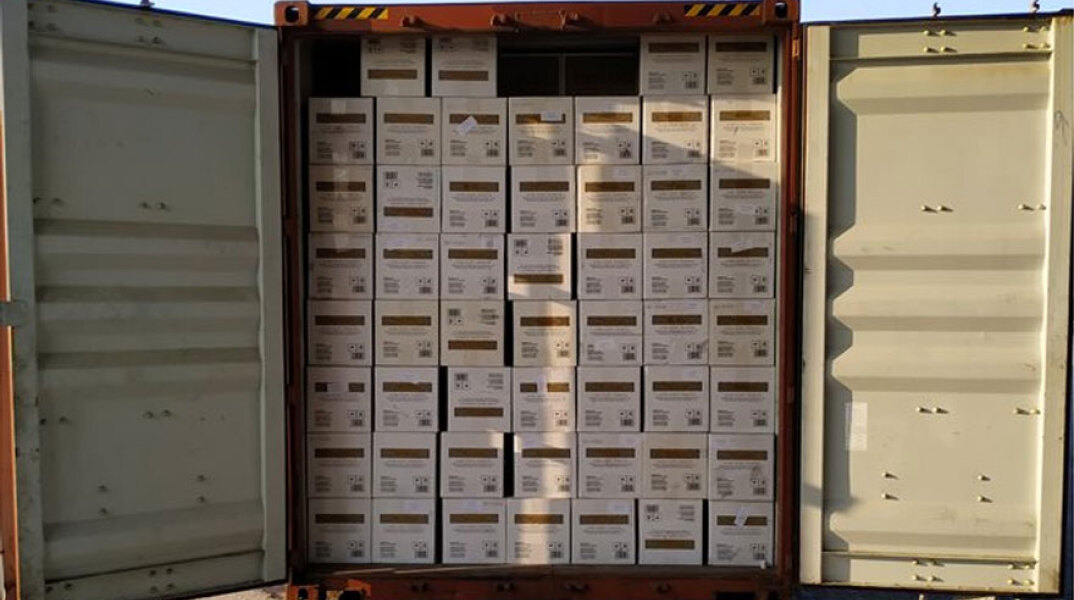 Κοντέινερ με λαθραία τσιγάρα