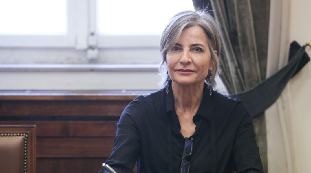 Αντιγόνη Λυμπεράκη