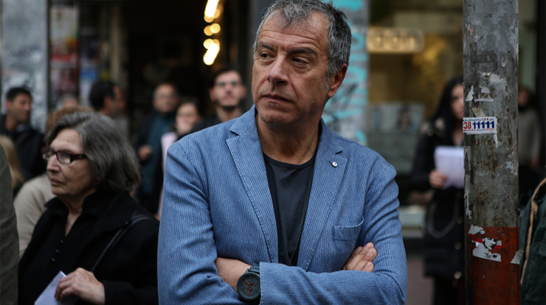 Σταύρος Θεοδωράκης