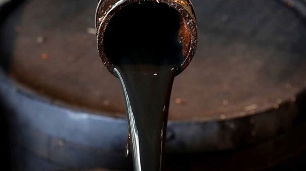 crude-oil.jpg