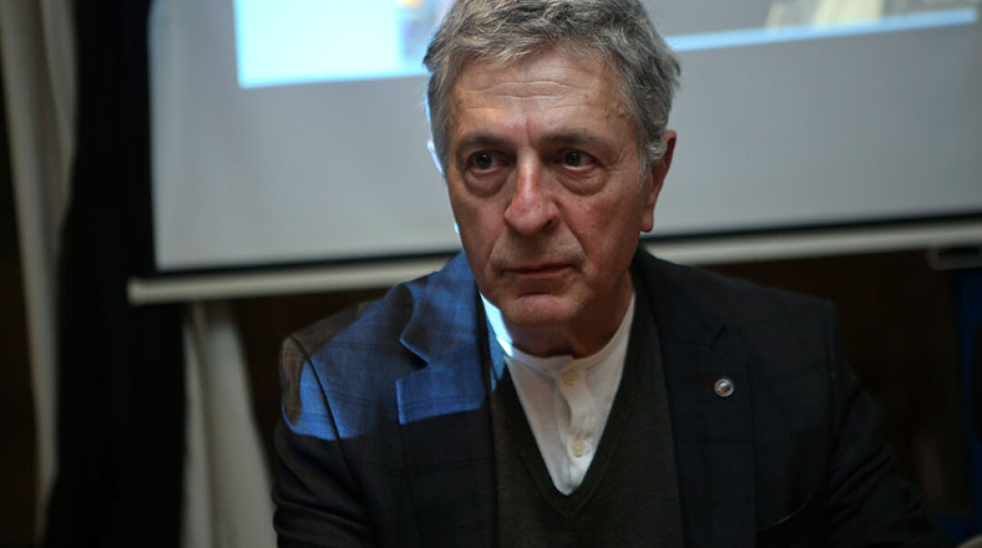 Στέλιος Κούλογλου