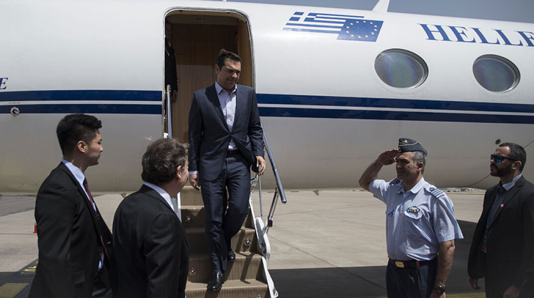 tsipras-beijing