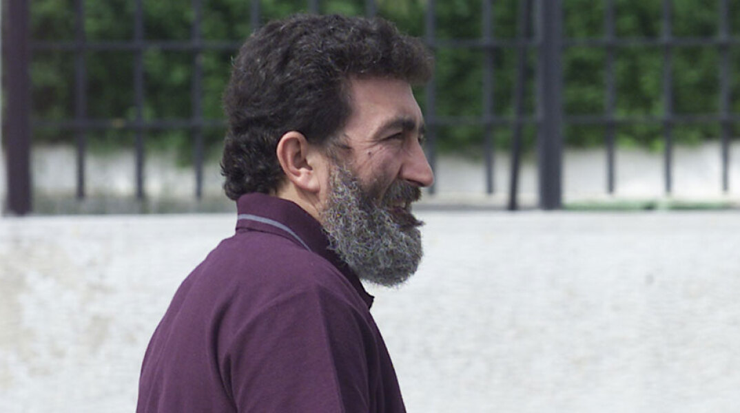 Αντώνης Αραβαντινός