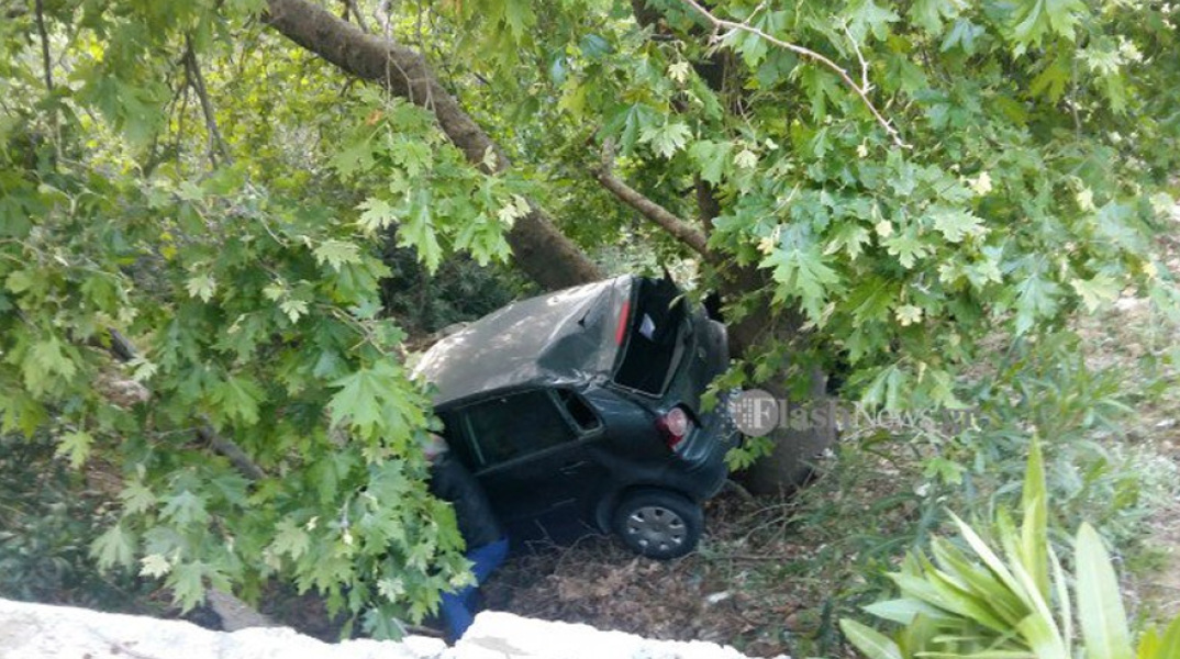 Χανιά: Αυτοκίνητο έπεσε σε γκρεμό