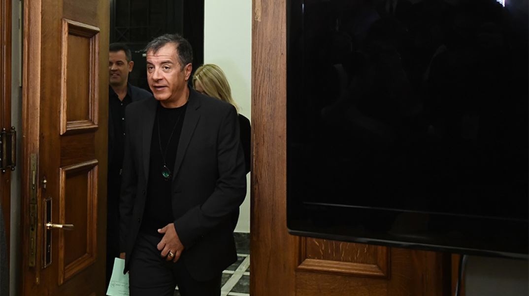 Σταύρος Θεοδωράκης