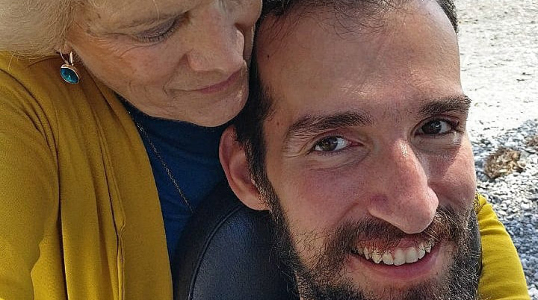 Στέλιος Κυμπουρόπουλος 